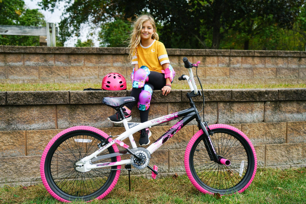 20 Kent Tempest BMX Bicycle, Fits Riders 4'2 - 5', Black/Aqua, Child, Unisex