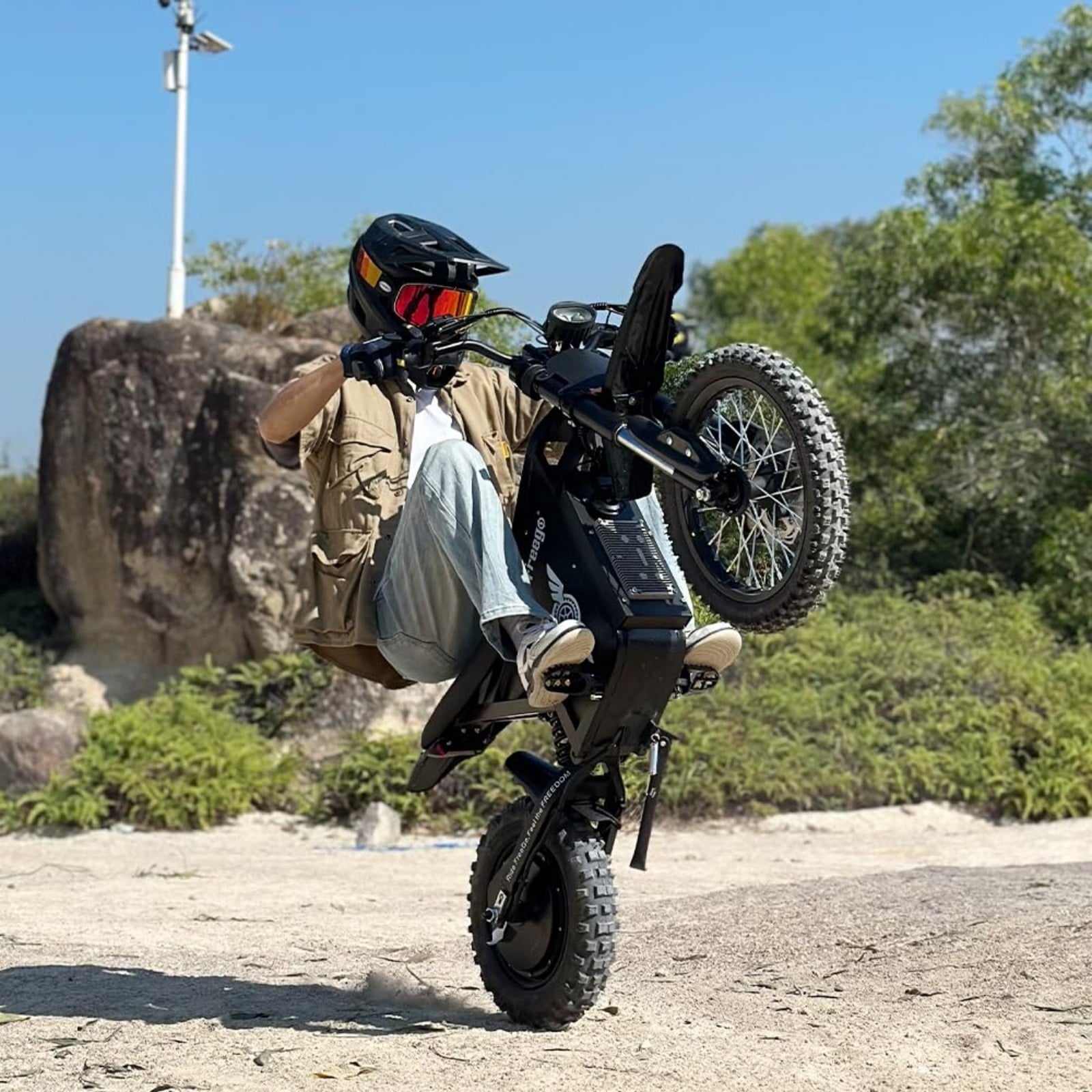 Freego X0 Electric Mountain Bike for Adults & Teens,3600W(Peak),60V 23AH Battery,40 MPH Top Speed,50 Miles Range,14/10 Tires,UL2849