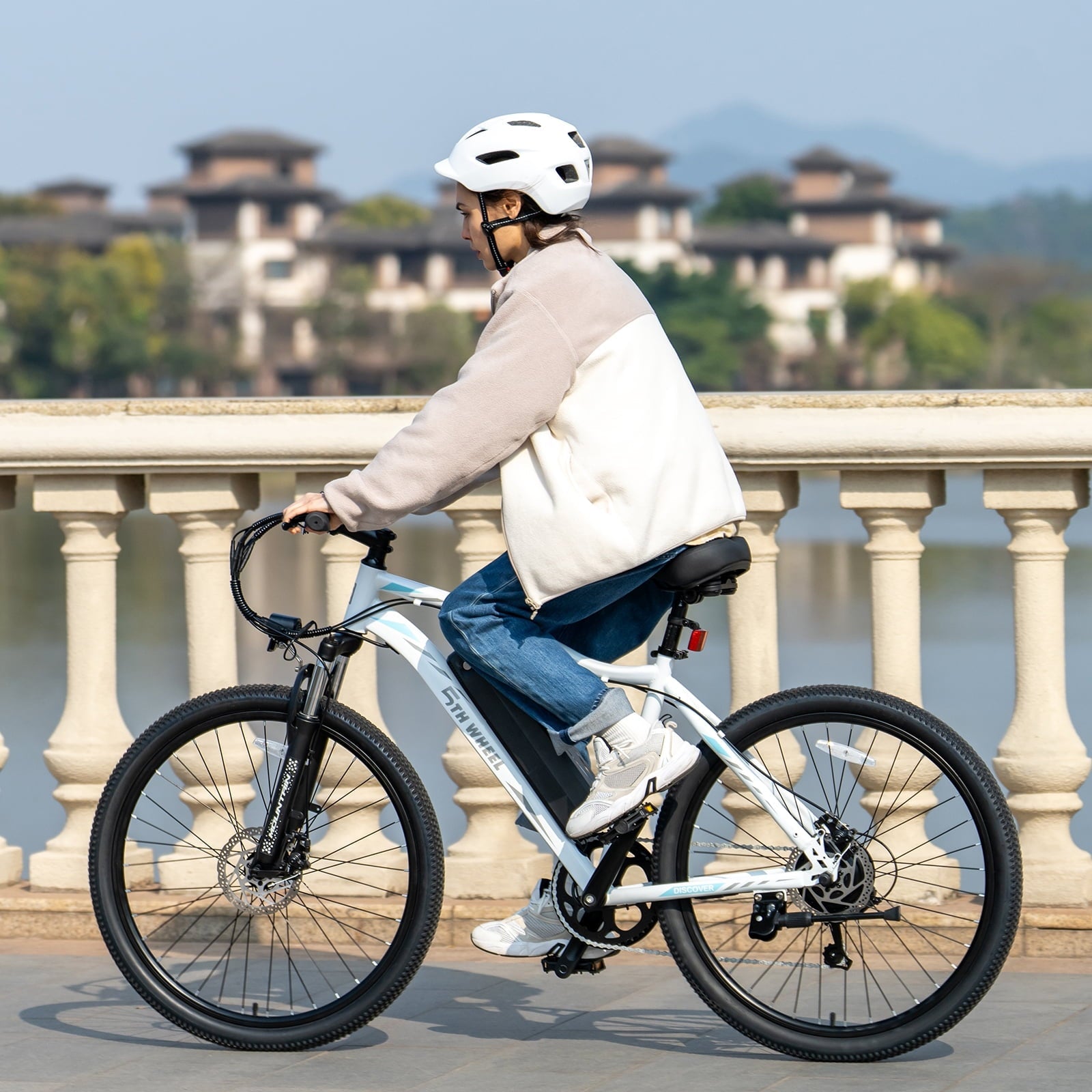 5TH WHEEL WLB17 26 Electric Bike for Adult, 500W Peak Ebike with 36V 10.4Ah Removable Battery, Electric Bicycle with 7 Speed, UL2849, White/Black
